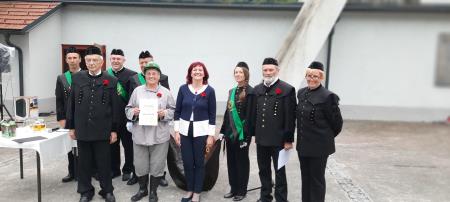 Častni skakači 9. Skoka čez kožo